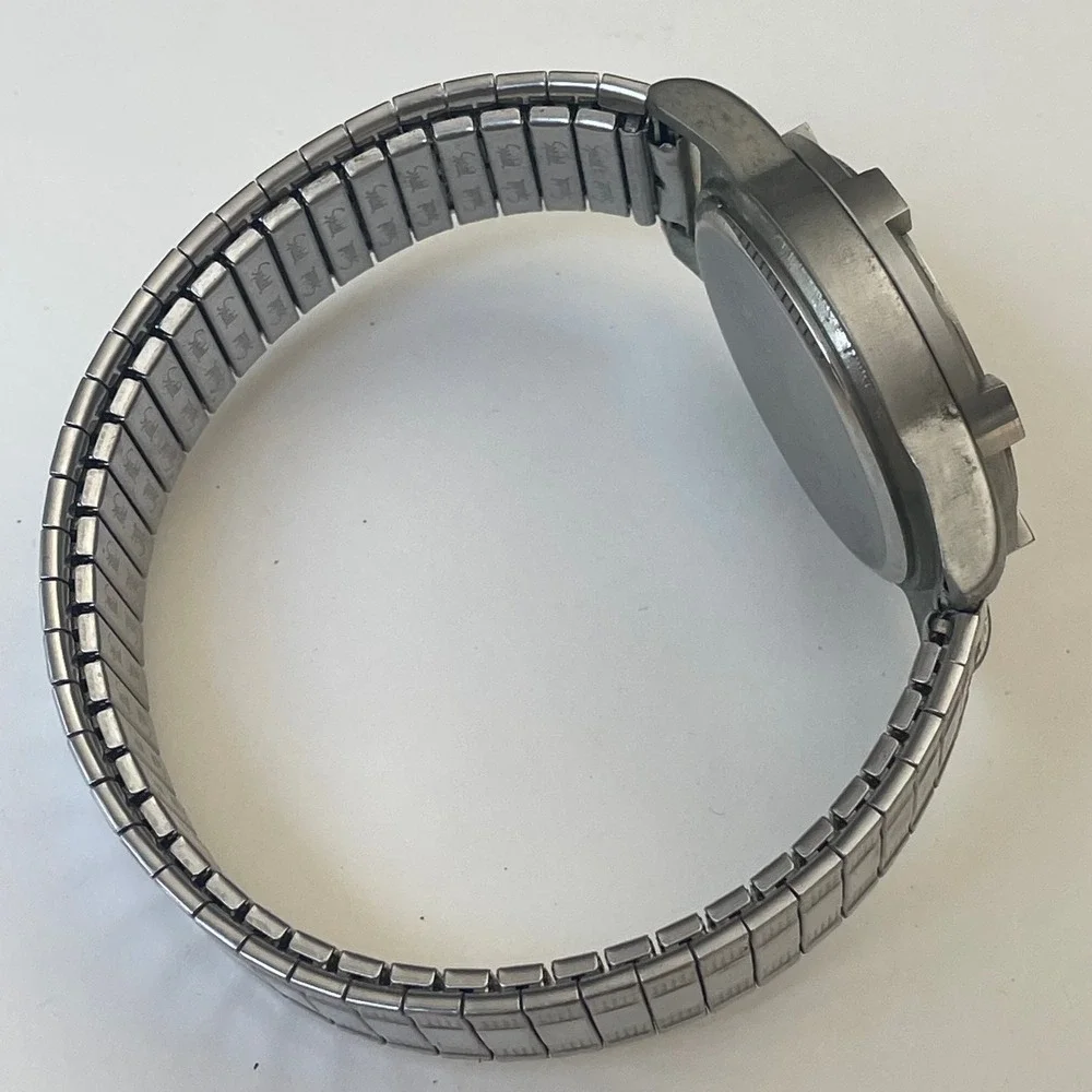 Mens Silver Tone Quartz Watch White Dial Speidel Twist-O-Flex Expansion Band